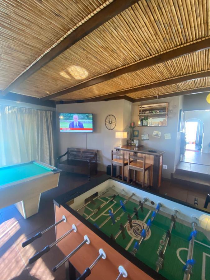 Dolphin Circle Bed And Breakfast Plettenberg Bay Bagian luar foto