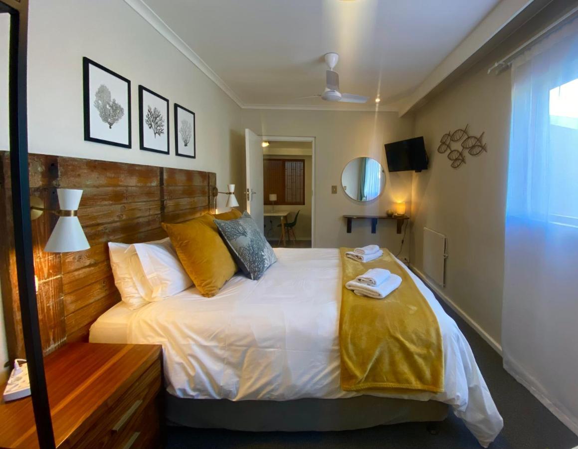 Dolphin Circle Bed And Breakfast Plettenberg Bay Bagian luar foto